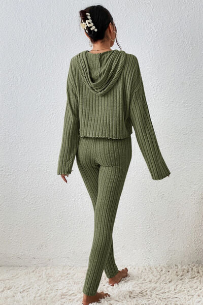Chic Lettuce Hem Hooded Lounge Set with Relaxed Shoulders and Custom Fit Pants