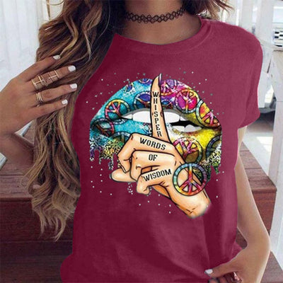 Chic Black O-Neck Watercolor Lips Tee for Women