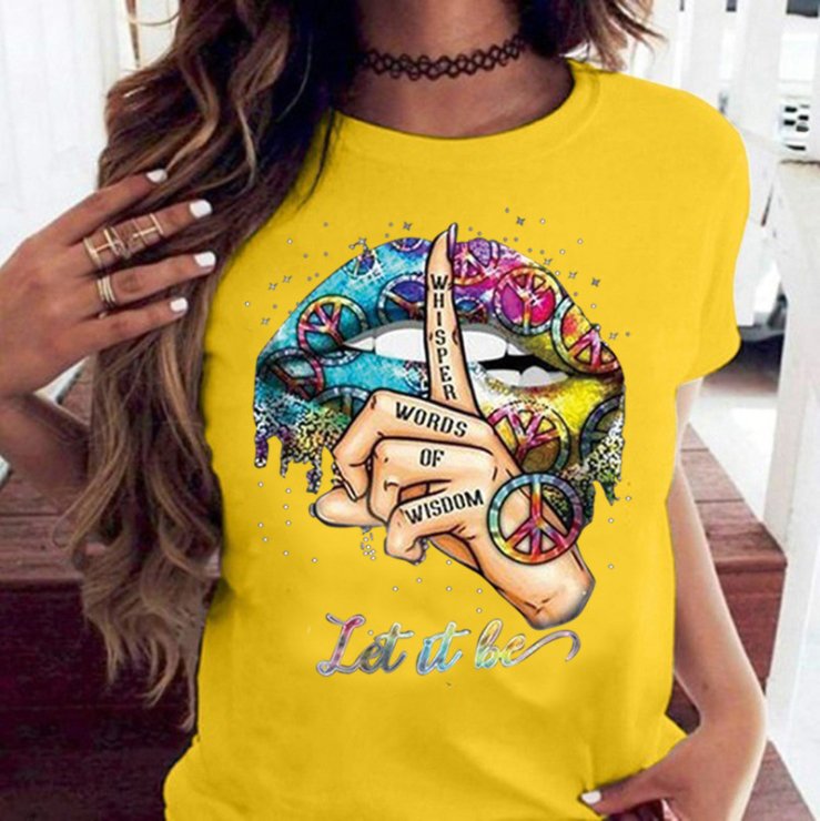 Chic Black O-Neck Watercolor Lips Tee for Women