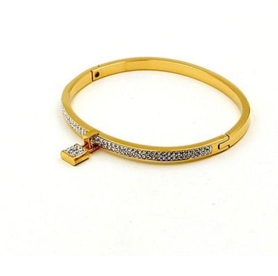 LOVE LOCKED BRACELET WITH A CHARM