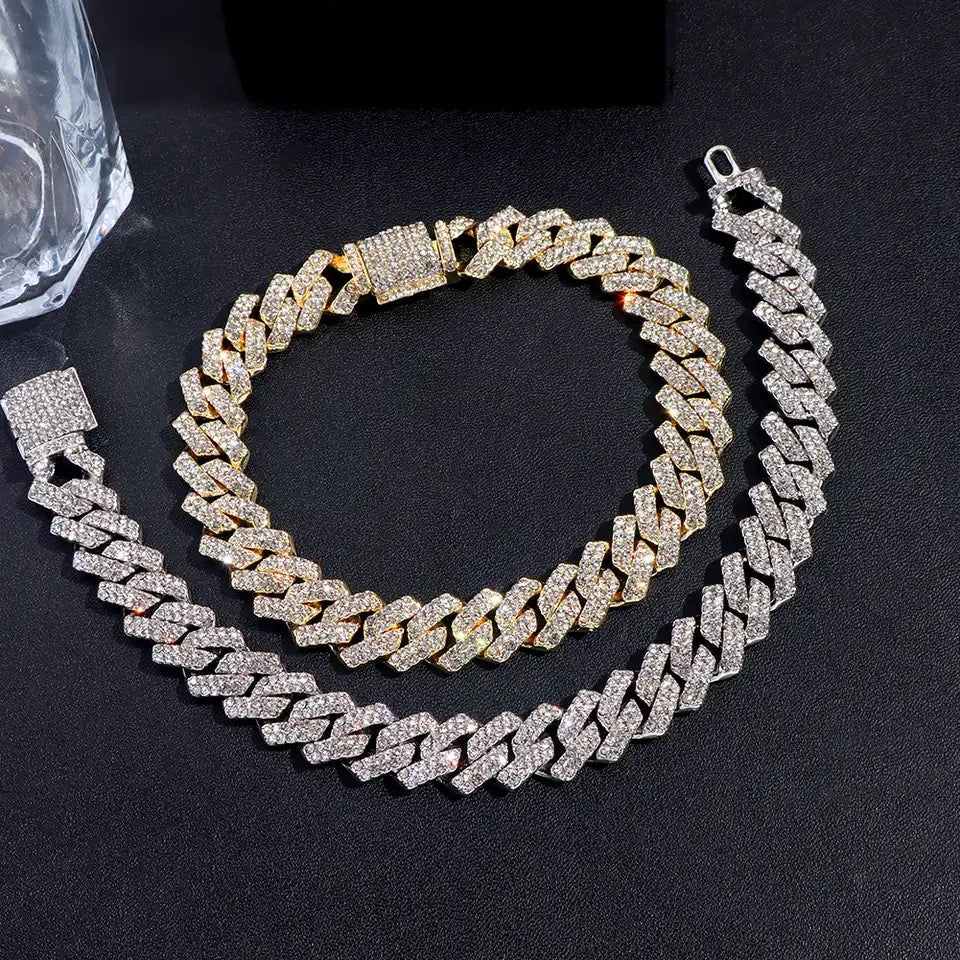 Luxurious Rhinestone Encrusted Cuban Chain Bracelets for Men and Women Durable Statement Jewelry
