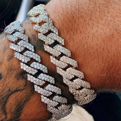 Luxurious Rhinestone Encrusted Cuban Chain Bracelets for Men and Women Durable Statement Jewelry