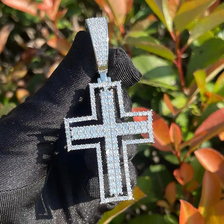 Men’s 10mm Cuban Chain Cross Pendant with Prong Setting