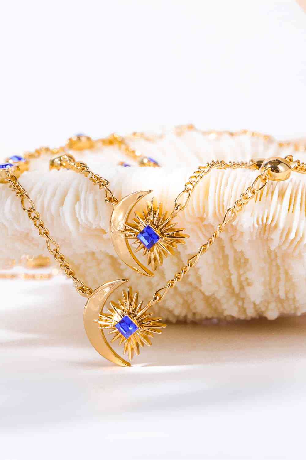 Moon And Star Shape Zircon Pendant Necklace For Women Elegant Celestial Jewelry Gift For Her