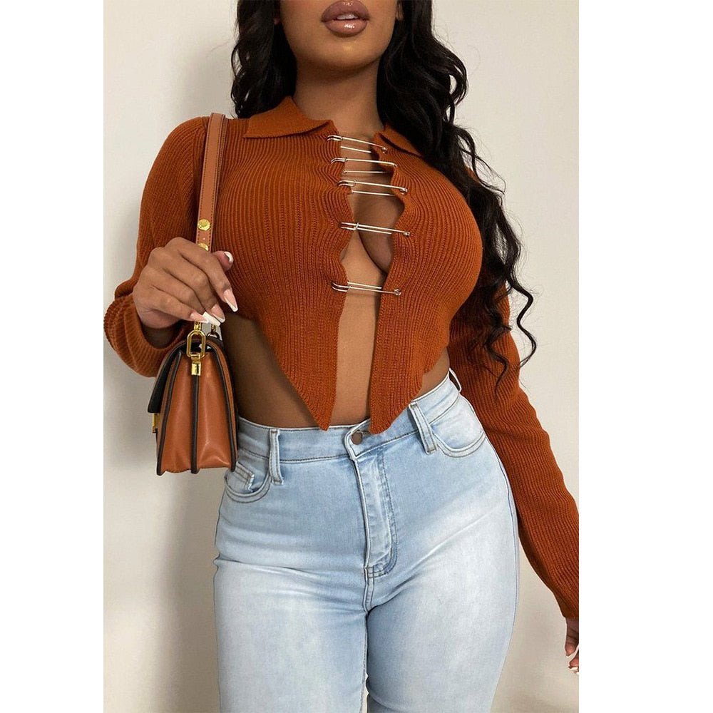 Trendy Asymmetric Knitted Sweater with Collared Neckline