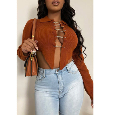 Trendy Asymmetric Knitted Sweater with Collared Neckline