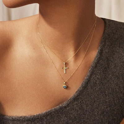 New Devils Eye Necklace Womens European and American Style Small Crowd Copper Plated 14K Real Gold Ins Mesh Red Collar Chain