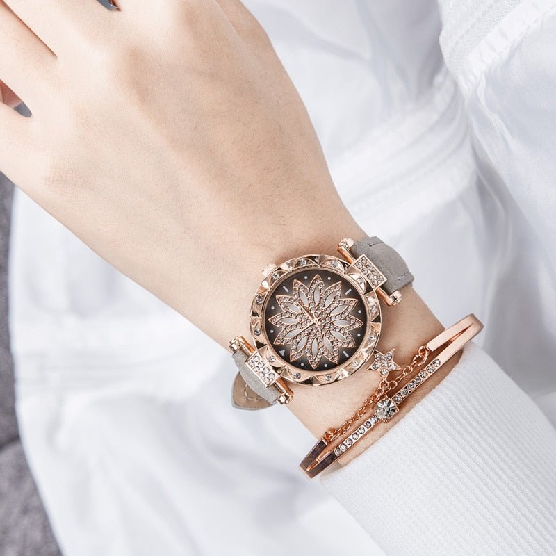 Classic Leather Strap Quartz Wrist Watch For Women With Starry Sky Dial Bracelet Set Gift For Her