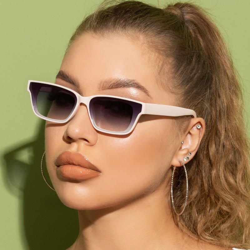 Trendy Unisex Square Sunglasses for Modern Fashionistas