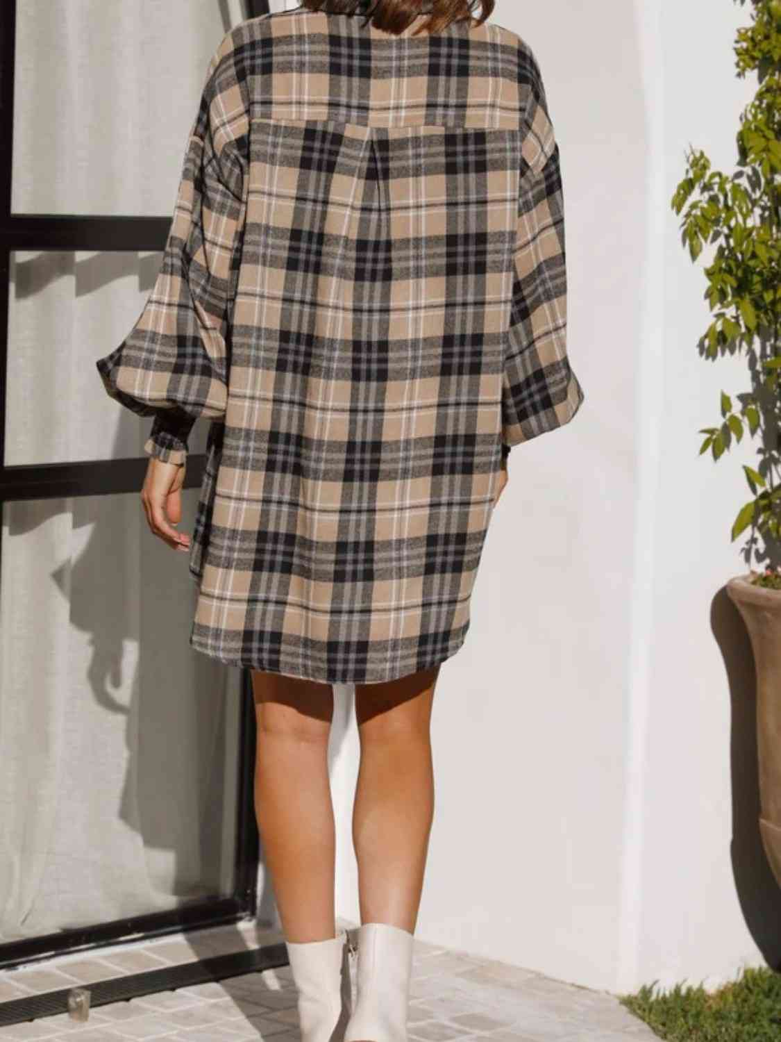Stylish Checkered Lantern Sleeve Top for Trendy Fashion