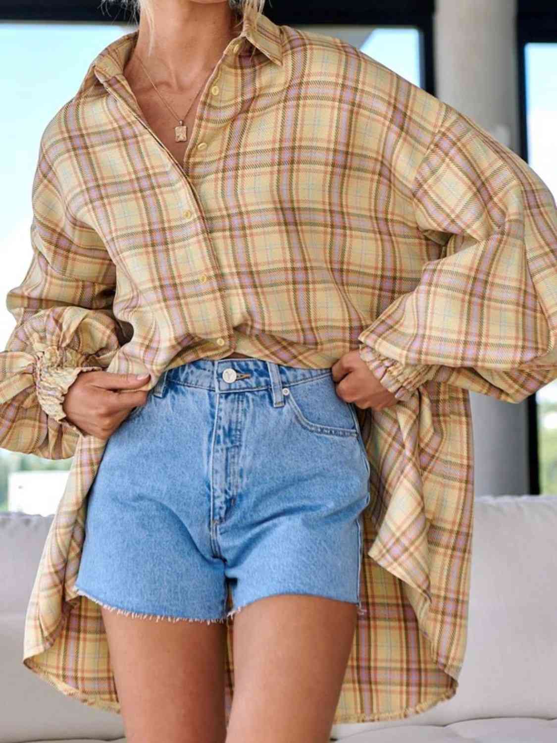 Stylish Checkered Lantern Sleeve Top for Trendy Fashion