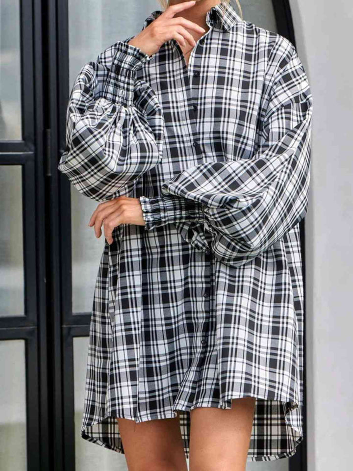 Stylish Checkered Lantern Sleeve Top