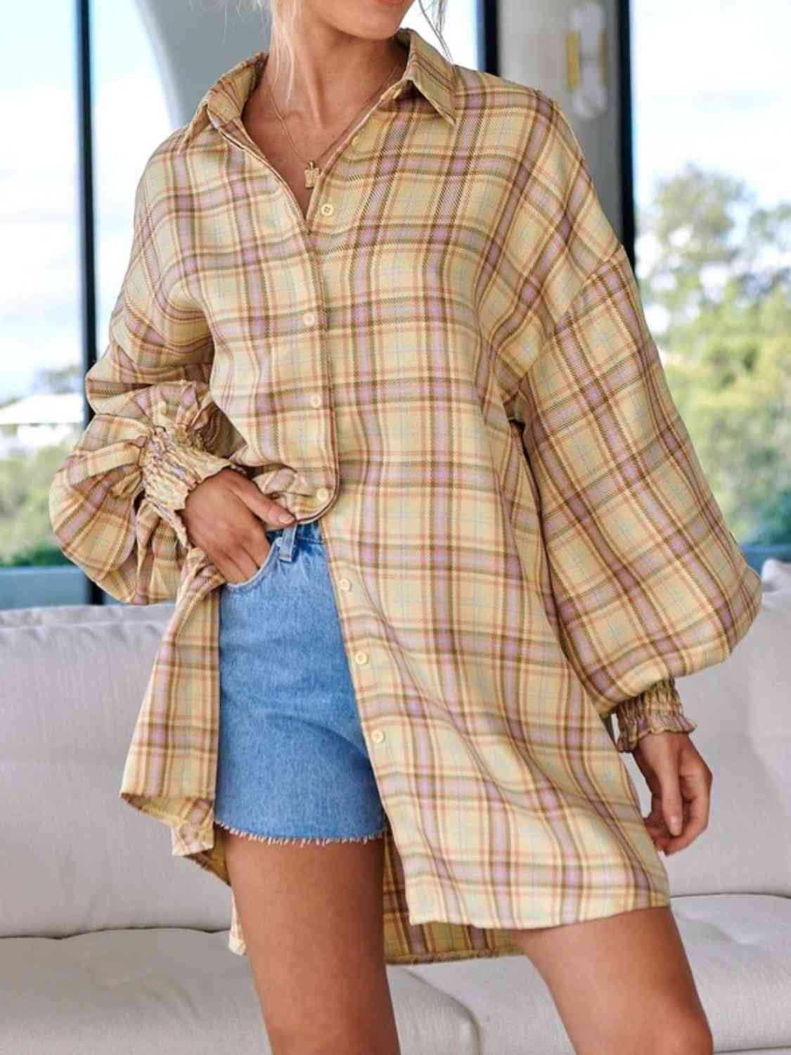Stylish Checkered Lantern Sleeve Top for Trendy Fashion