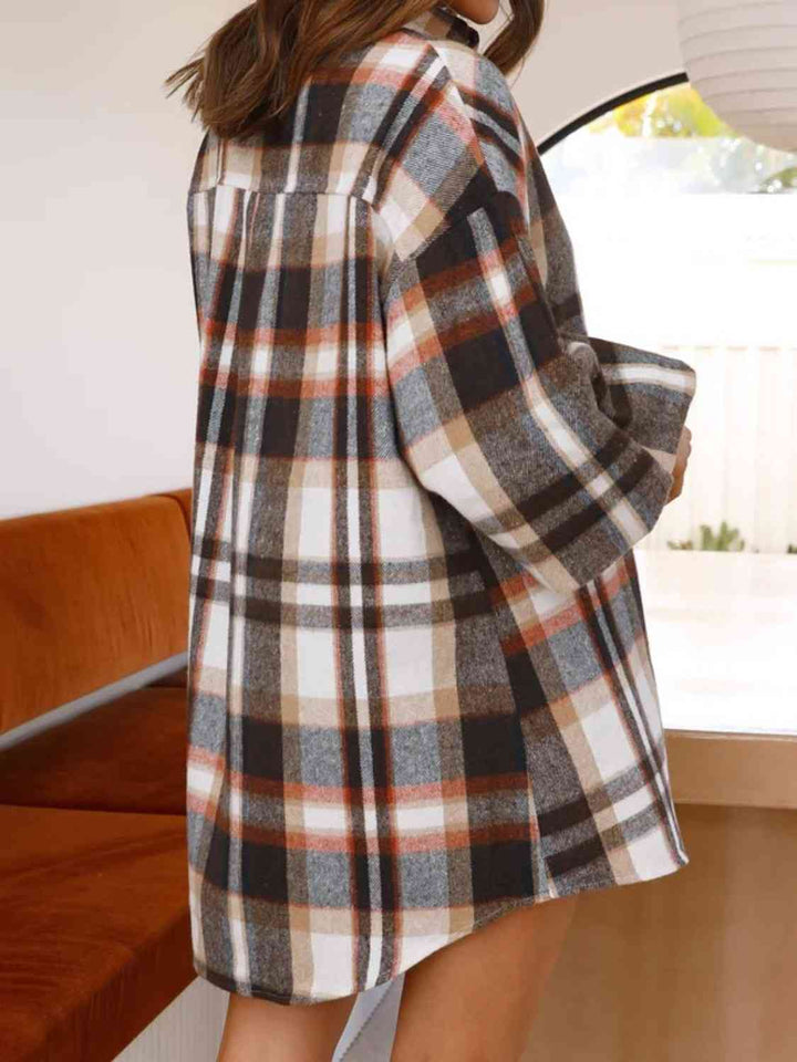 Stylish Checkered Lantern Sleeve Top