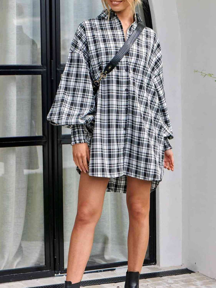 Stylish Checkered Lantern Sleeve Top