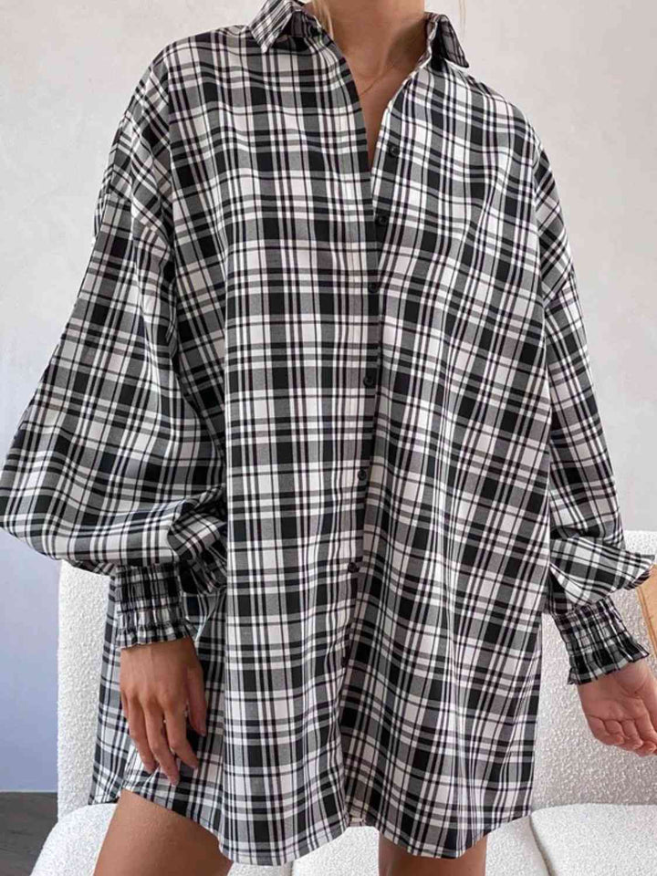 Stylish Checkered Lantern Sleeve Top