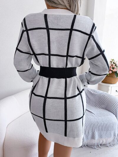 Chic Plaid Knit Sweater Dress with Dropped Shoulders Fashion