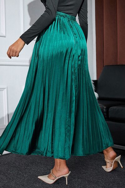 Elegant Pleated Midi Skirt with Stretchy Waistband