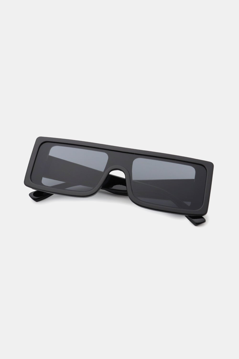 Stylish UV400 Rectangle Sunglasses with Polycarbonate Frame
