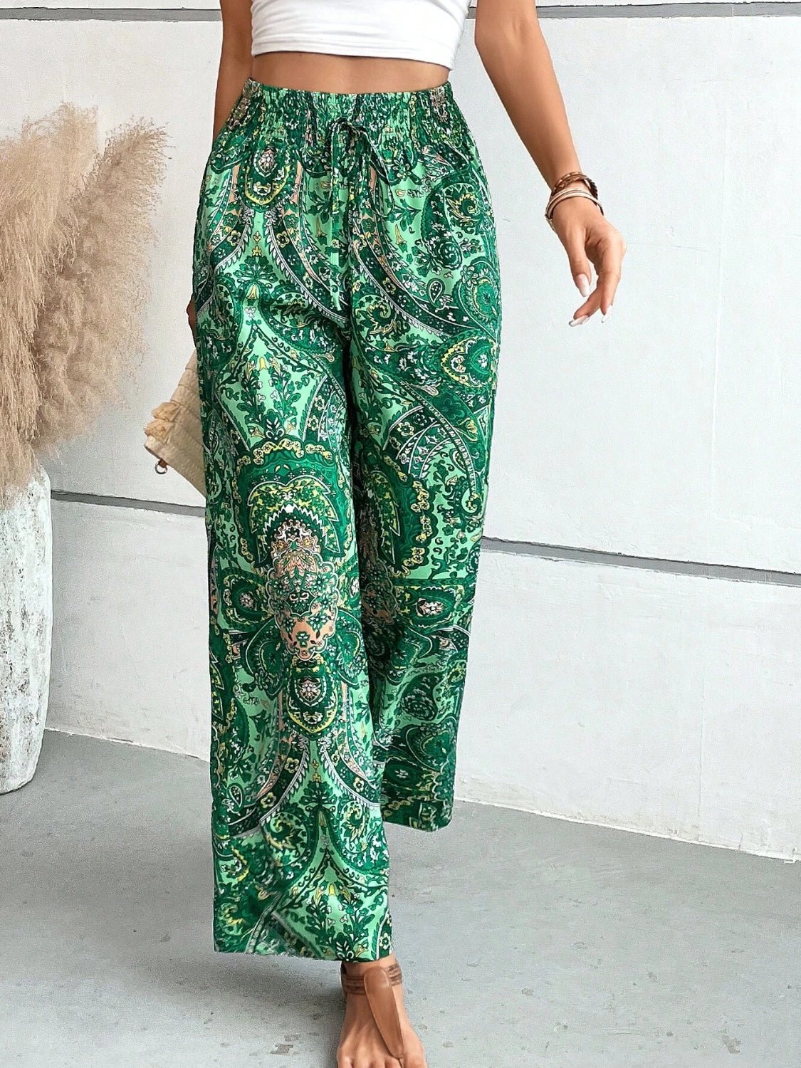 Chic Printed Wide Leg Pants for Effortless Style
