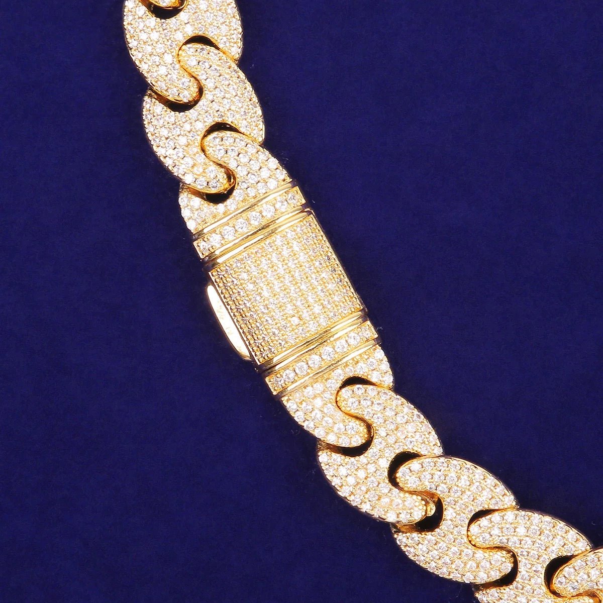 Real Gold Plated Cuban Link Necklace Premium Luxury Jewelry Statement Necklace With High Shine Finish For Everyday Wear