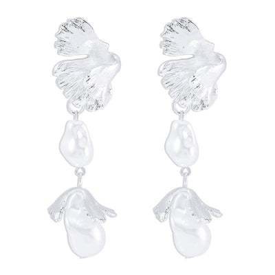 Shaped pearl earrings, metal wind leaves