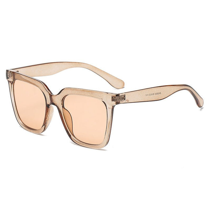 Chic Unisex Large Square Frame Sunglasses for Trendsetters and Holiday Fun