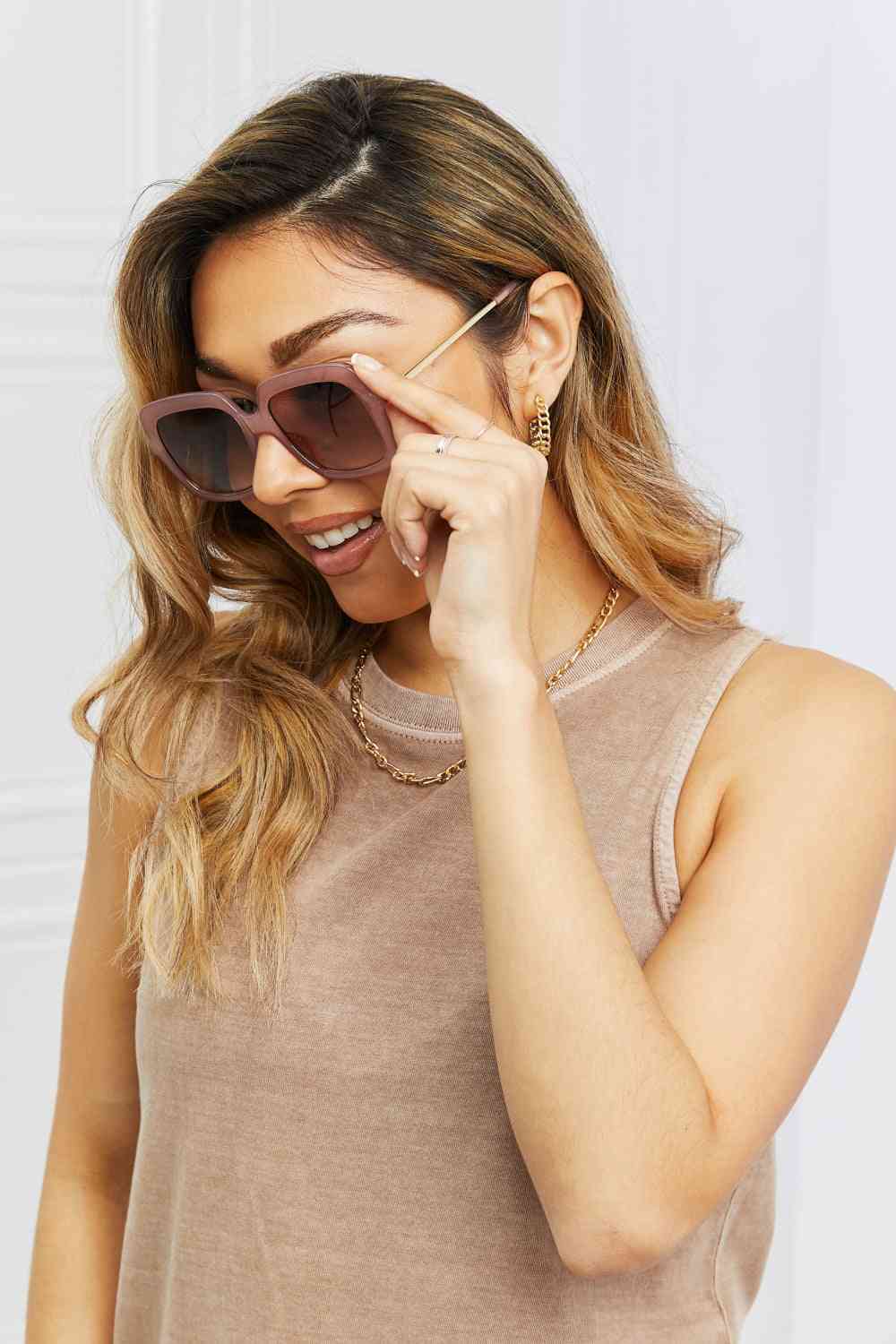 Hybrid Square Sunglasses with Metal-Plastic Temples