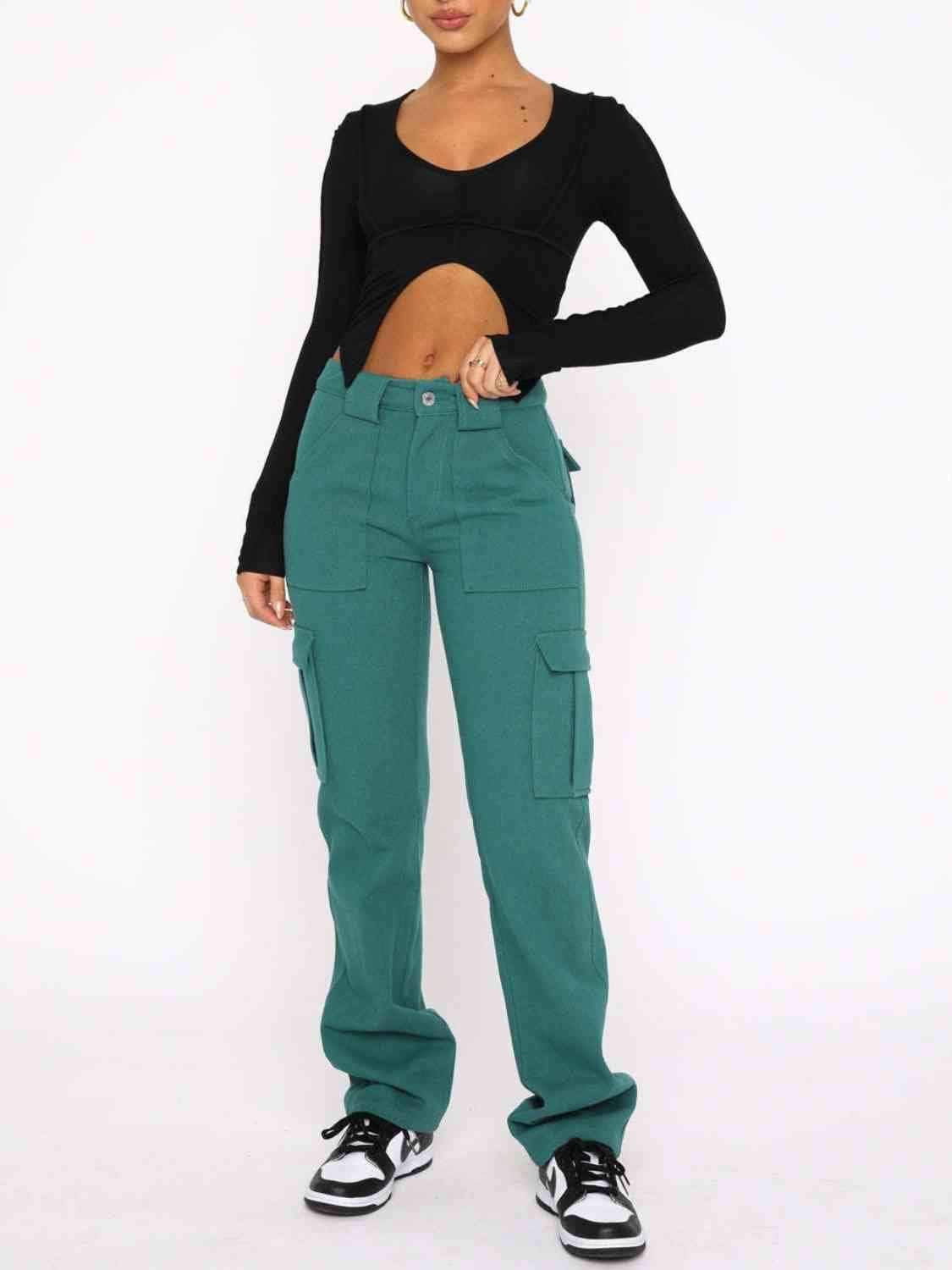 Stylish Functional Cargo Pants for Modern Wardrobe Essentials
