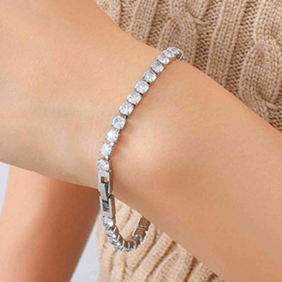 Titanium Steel Bracelet Durable Modern Design For Everyday Wear And Timeless Style
