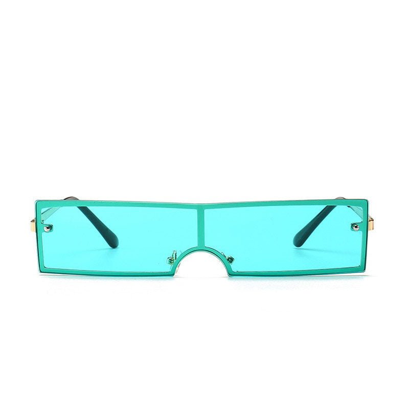 Chic Rectangular Black Sunglasses for Women - Designer Fashion Eyewear with UV Protection