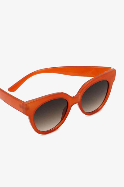 Trendy Round UV400 Sunglasses with Polycarbonate Lenses