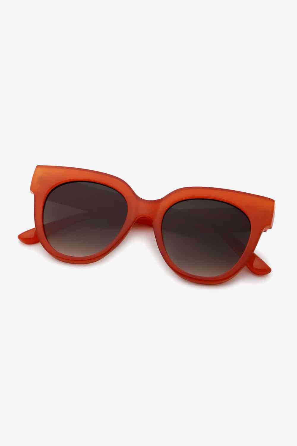 Trendy Round UV400 Sunglasses with Polycarbonate Lenses