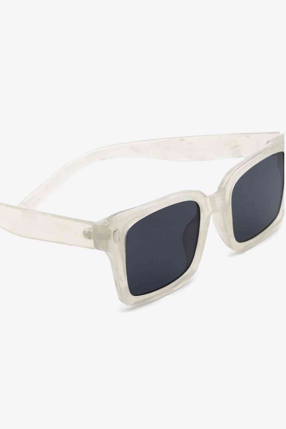 Stylish UV400 Square Sunglasses with Polycarbonate Build