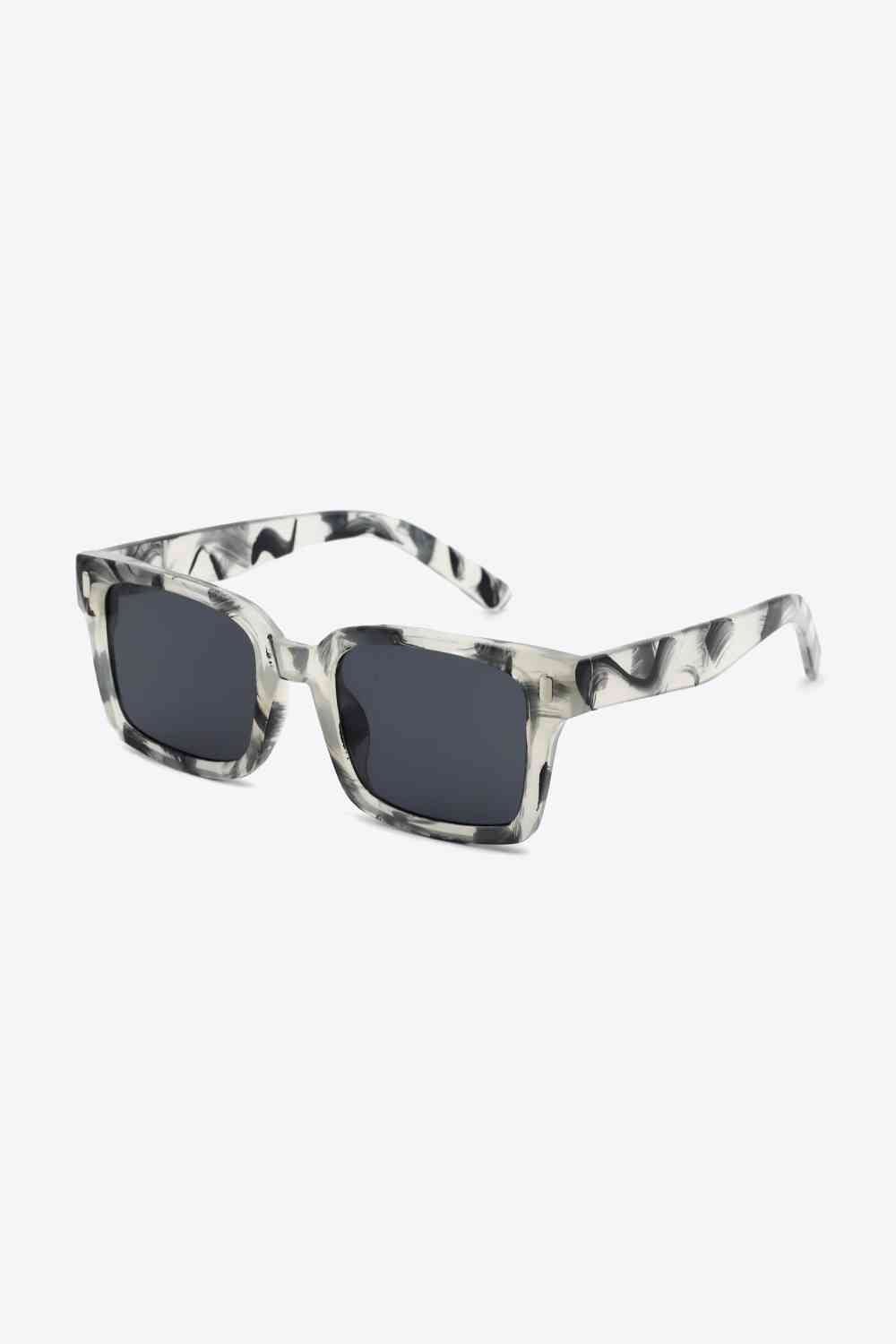 Stylish UV400 Square Sunglasses with Polycarbonate Build