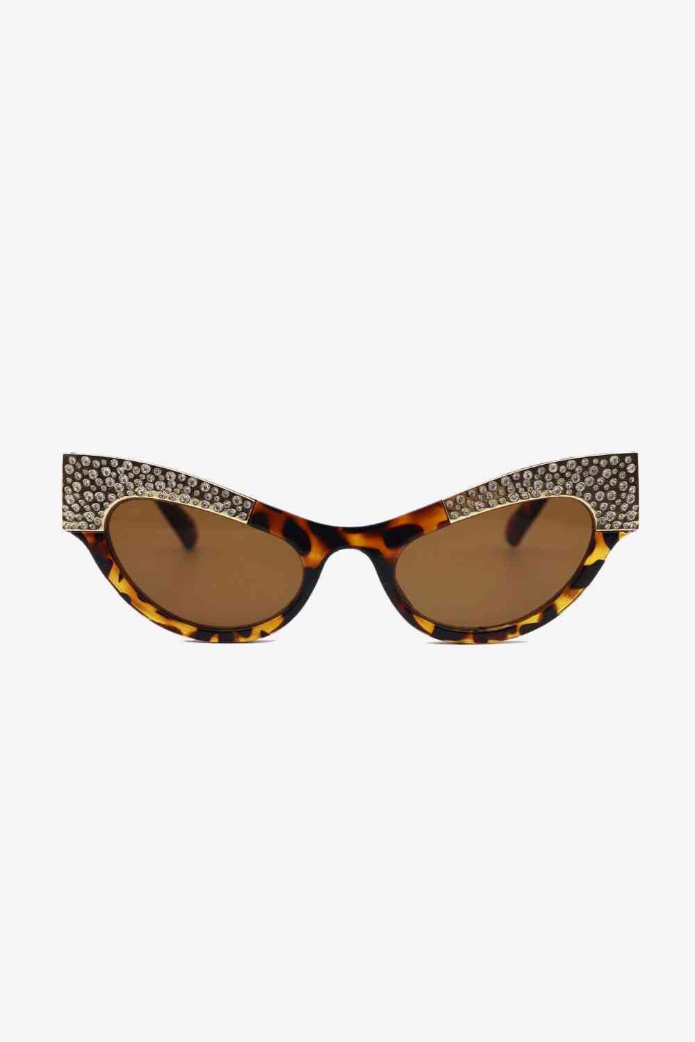 Glamorous Rhinestone Cat-Eye Sunglasses with UV400 Protection