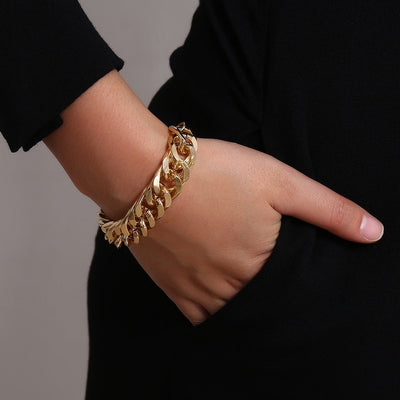 Women Minimalist Chunky Collar Necklace