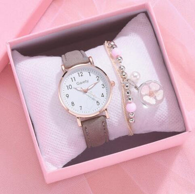 Women Vintage Small Watch With Leather Strap Casual Dress Wristwatch For Office And Everyday Wear