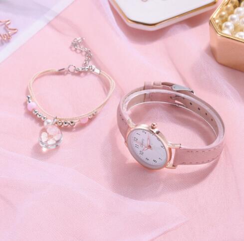 Women Vintage Small Watch With Leather Strap Casual Dress Wristwatch For Office And Everyday Wear