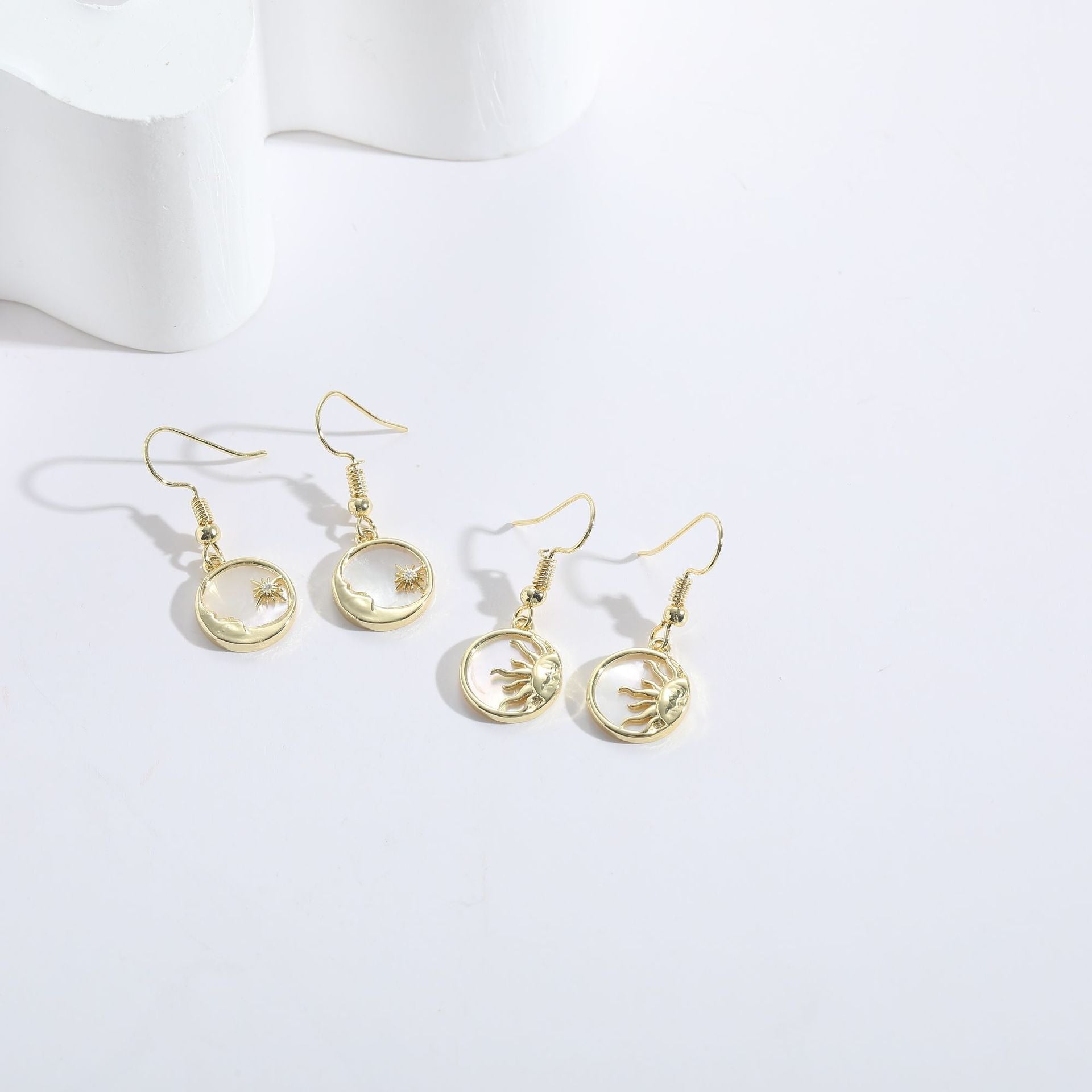 Zircon Gold Earrings Earrings Wholesale Temperament Earrings Sun Moon Shell Jewelry Earrings 14K Real Gold Copper Jewelry