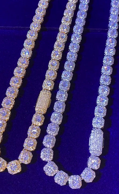 Icy Tennis Chain Necklace Timeless Elegance Luxury Jewelry Statement Piece For Modern Style